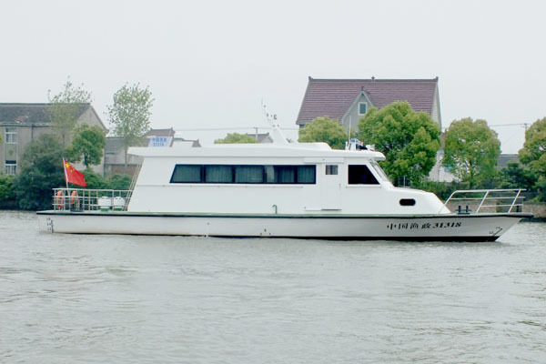 鋁合金(jīn)公務艇避免受傷的(de)措施