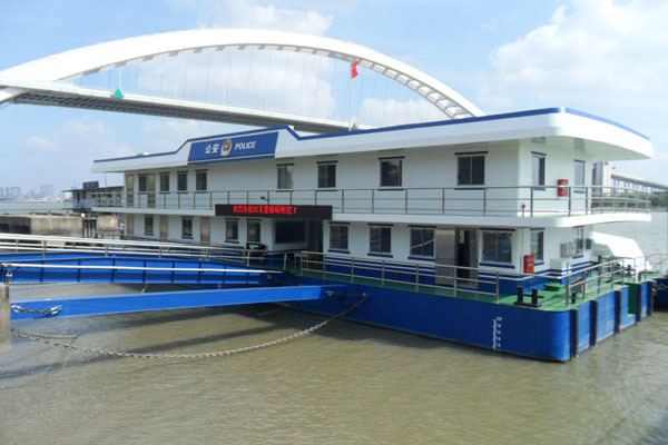32米公安趸船(chuán)